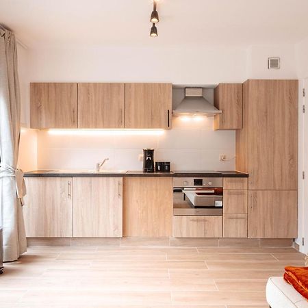 K&Y Suites 3 Brussels Airport 500M! Zaventem Zewnętrze zdjęcie