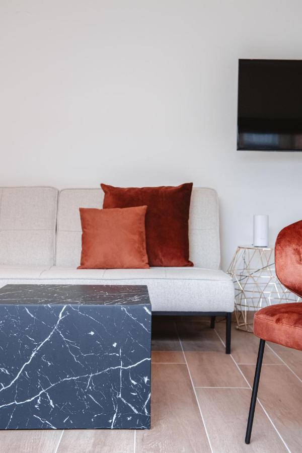 K&Y Suites 3 Brussels Airport 500M! Zaventem Zewnętrze zdjęcie
